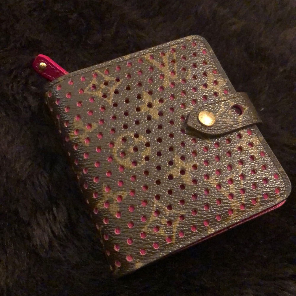 Louis Vuitton Mini Trocadero Bag & Matching Wallet - Picture 5 of 8